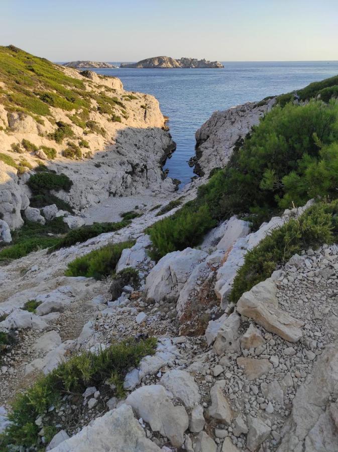 Chill Out Cabanon Coeur Calanques * Marseille